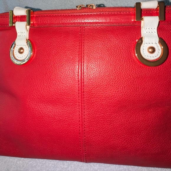 La Gioe Toscana the Italian Collection red leather shoulder bag. - Picture 8 of 12